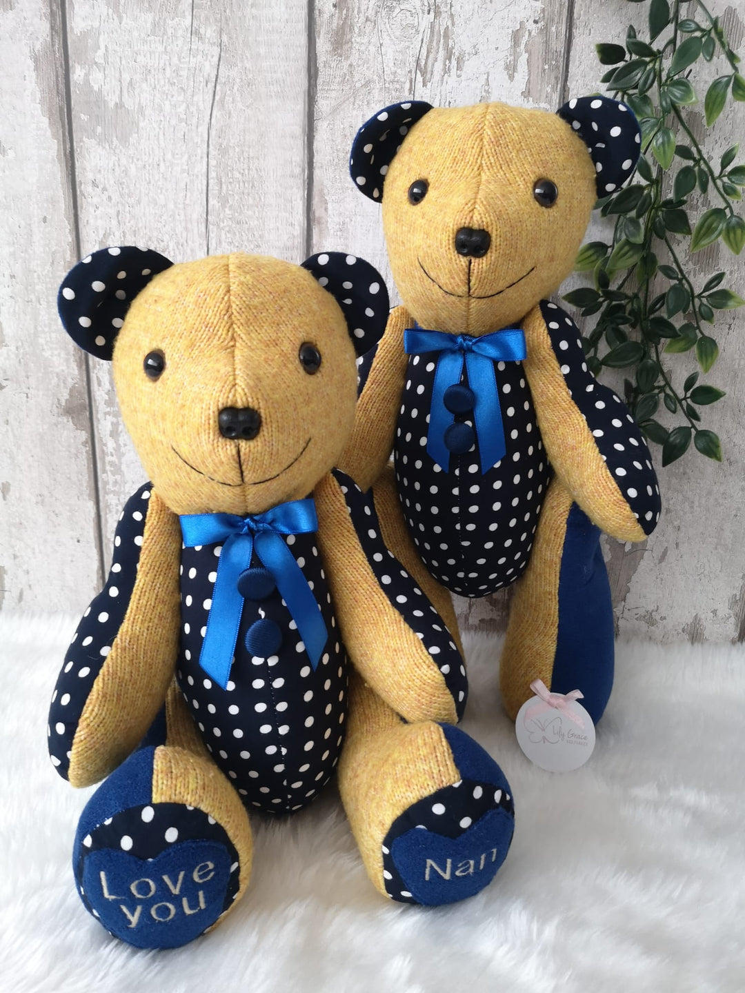 Small memory bear pattern on sale